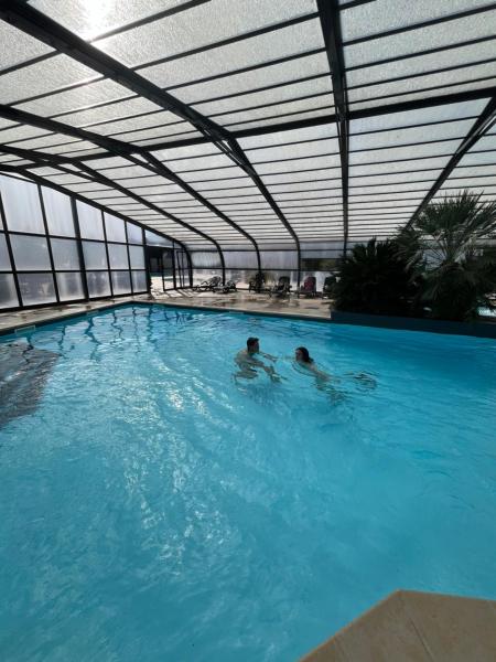 Mobi tout confort XL,camping la pommeraie, piscine et océan, concarneau et pont aven