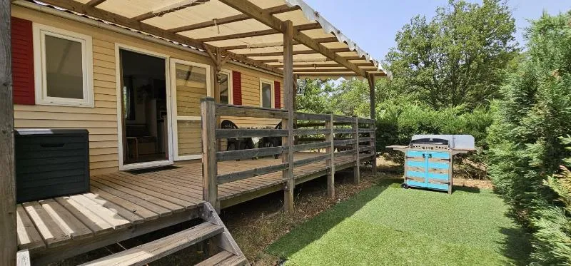 Mobil-Home Camping Poney 3 étoiles