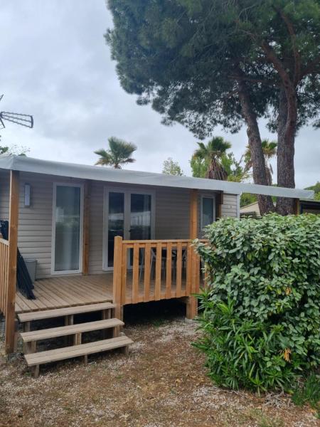 Mobil-home 6-8 pers 3ch-2sdb Camping Les Sables d'Or