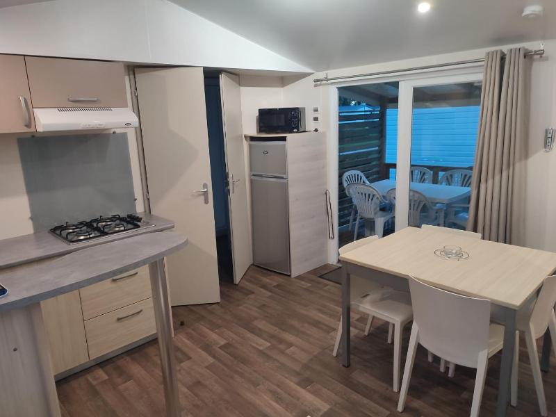 Mobil-Home 6 personnes avec TV et clim N' B025