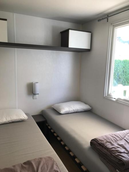 Mobil home 6 personnes dans camping 5*