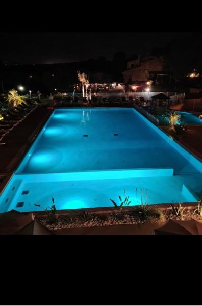 Mobil home 8 personnes camping l ile d or saint raphael