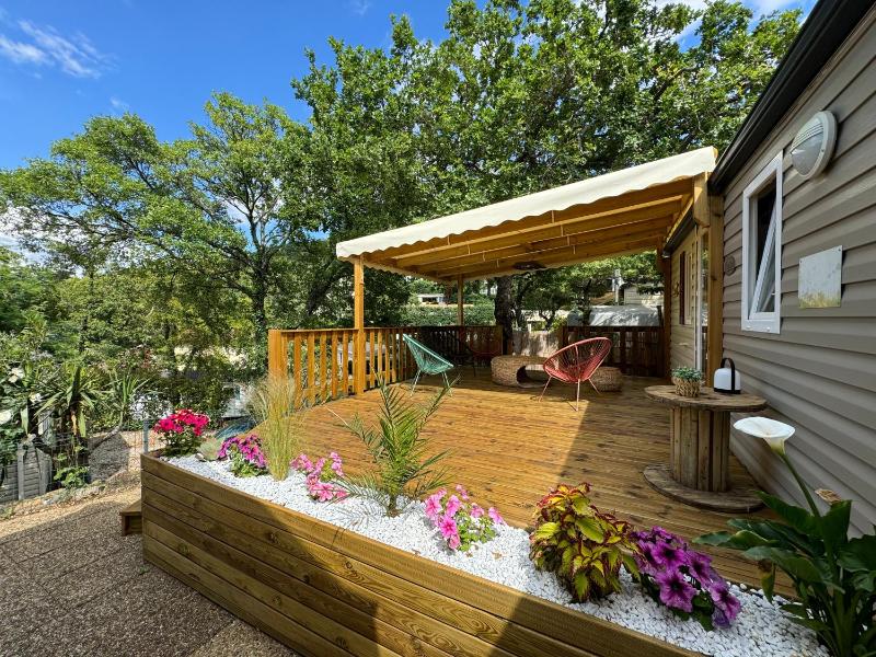 Mobil home climatisé golf de saint tropez camping 4 étoile