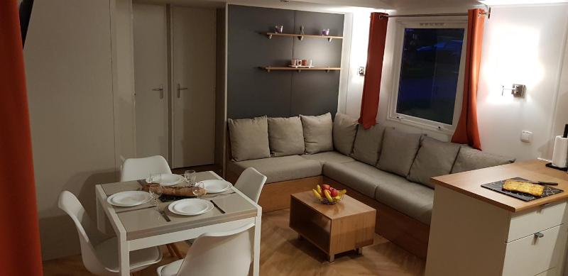 MOBIL HOME CLIMATISE TOUT CONFORT 6 à 8 PERSONNES à louer