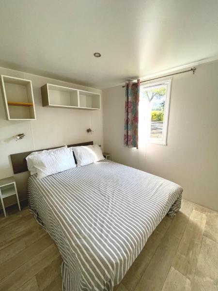 Mobil-home dans camping 4*