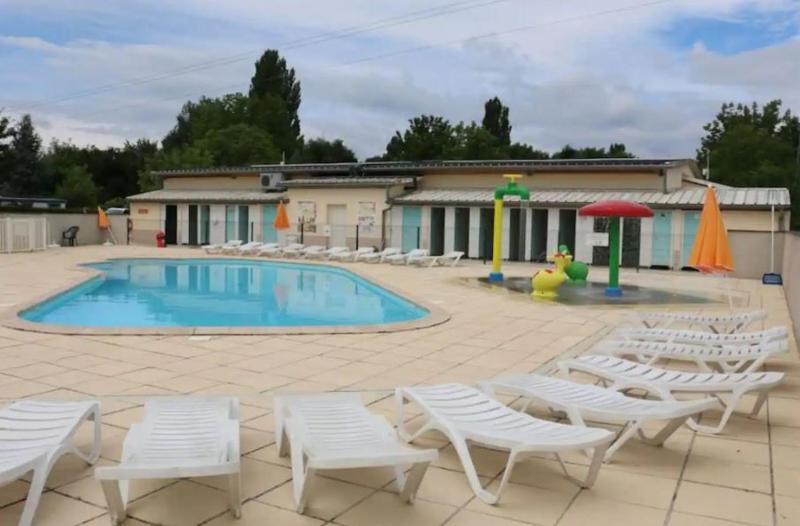 Mobil-home tout confort climatisé 6 personnes proche Europa Park, route des vins, Alsace