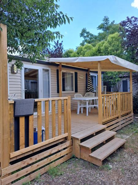 Mobile Home 270