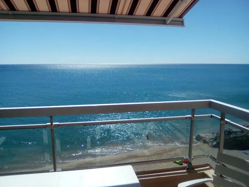 Studio Cabine Sète Corniche Vue Mer 1ère ligne