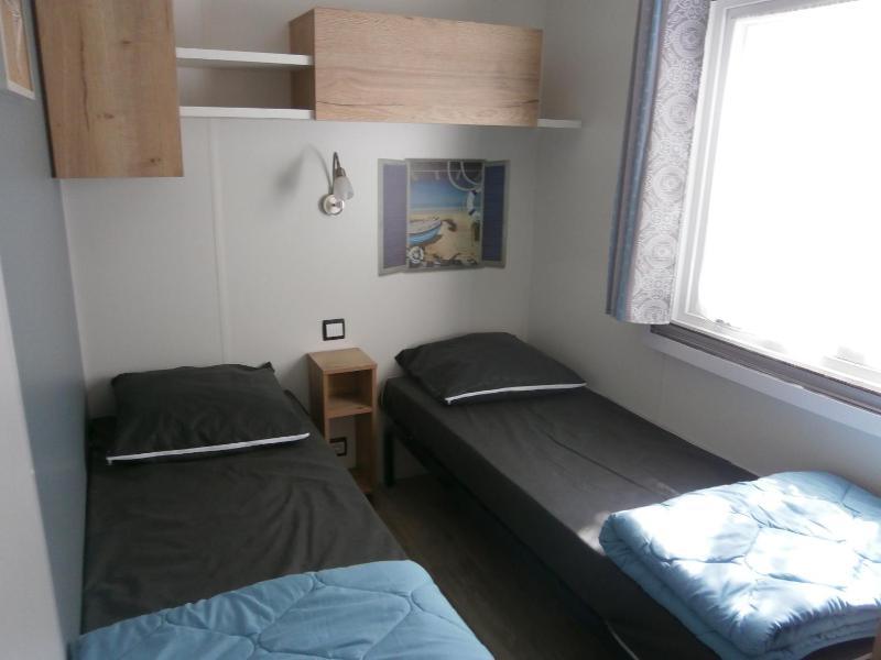 Mobilhome 3 chambres tout confort, proche de la plage