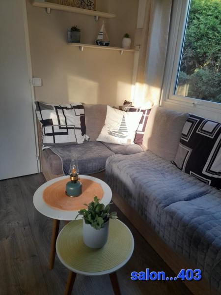 MOBILHOME EN BORD DE MER sur camping 4 étoiles