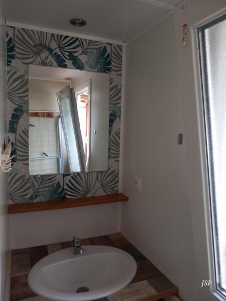 Mobilhome Les volets bleus