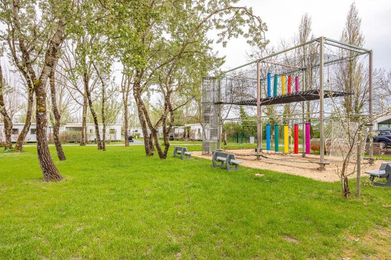 Mobilhome - piscines - terrasse