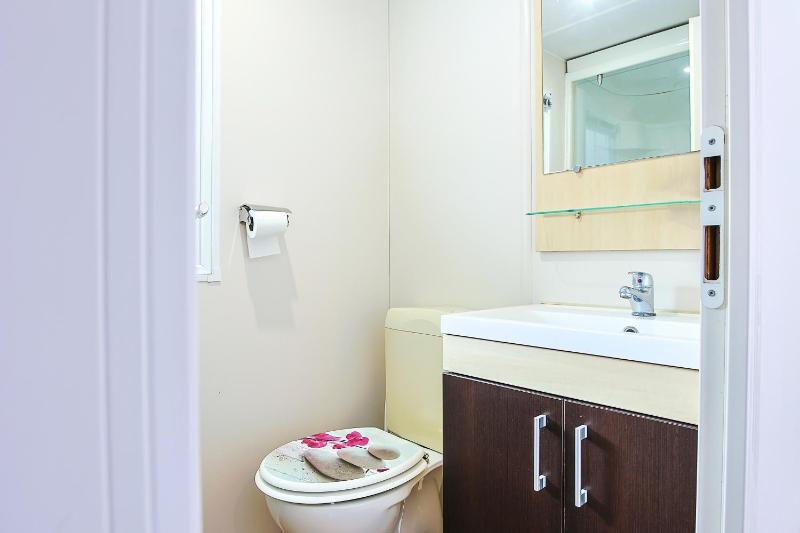 Mobilhome tout équipé bois masson