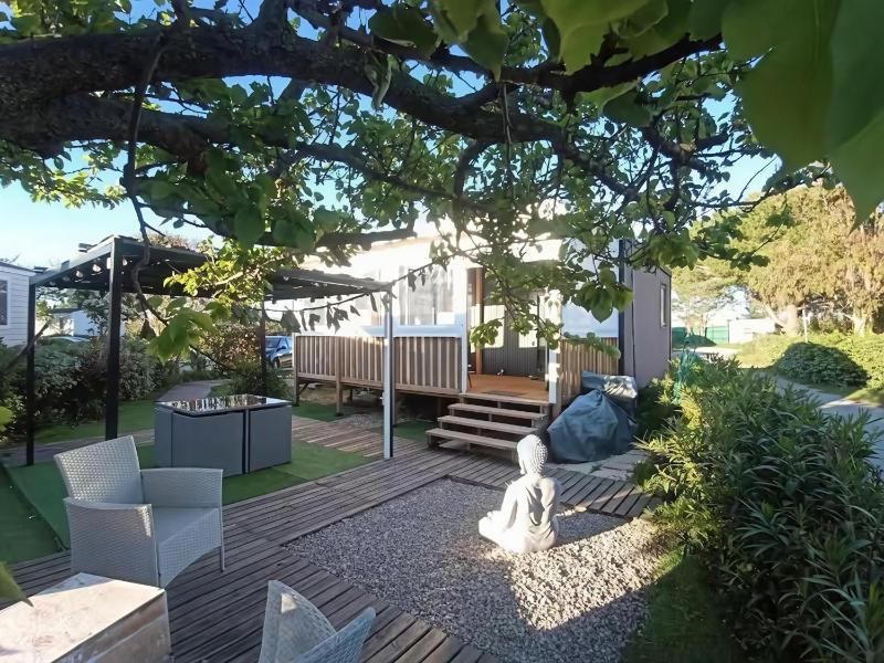 Modèle d'exception, 3 ch, 2 sdb, 43m2 - proche parc aquatique