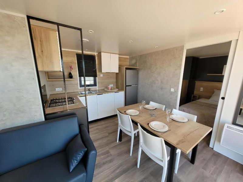 Modèle d'exception, 3 ch, 2 sdb, 43m2 - proche parc aquatique