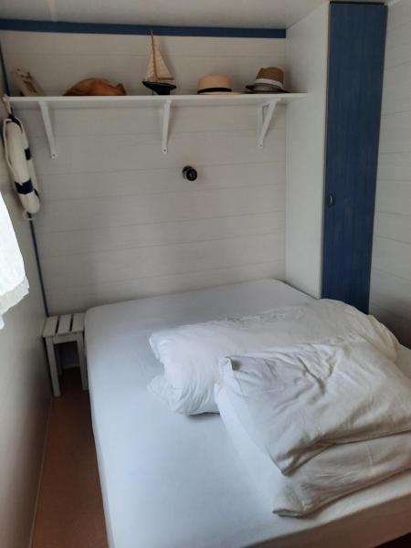 Ramatuelle, Plage de Pampelonne, Bungalow La Toison d Or Saint Tropez 4D05