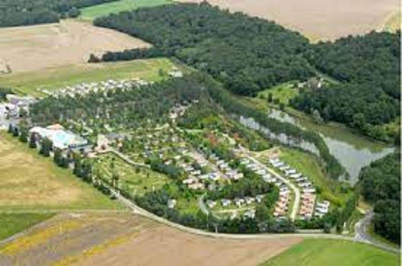 SAS MHVACANCES LOUE MOBILHOME 2 CHAMBRES PROCHE CHATEAUX et ZOO BEAUVAL