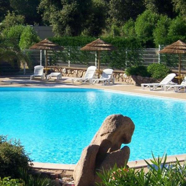 Vacances en Chalet ou Mobil-home chez Camp'in Pirellu