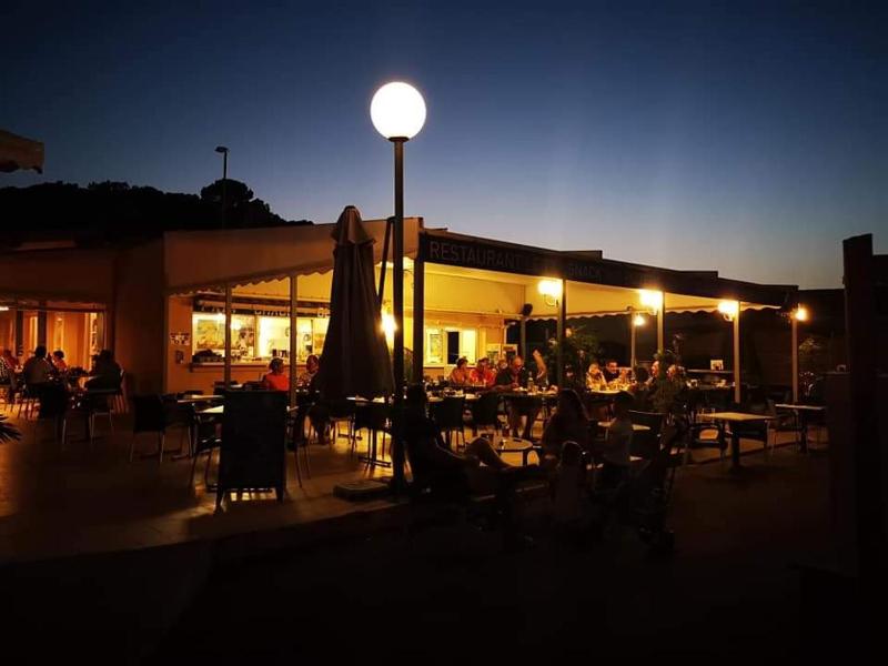 vacances familiales dans camping avec piscine