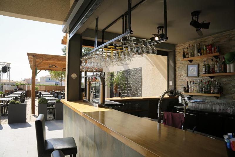 BONNES VACANCES sur le CAMPING LE BOSC