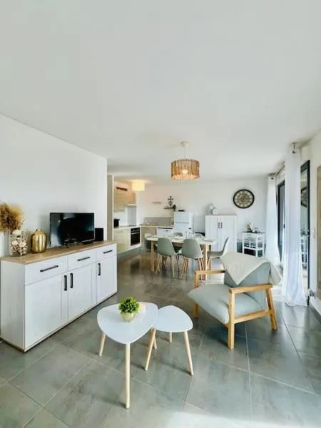T3 cosy proche mer avec Parking