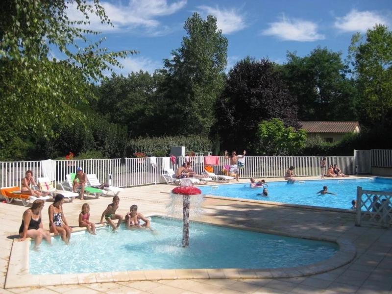 Camping 3 étoiles - Piscine - ccagia0