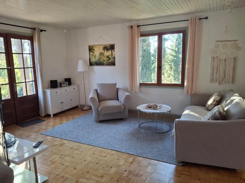 LES CIGALINES Chalet au calme