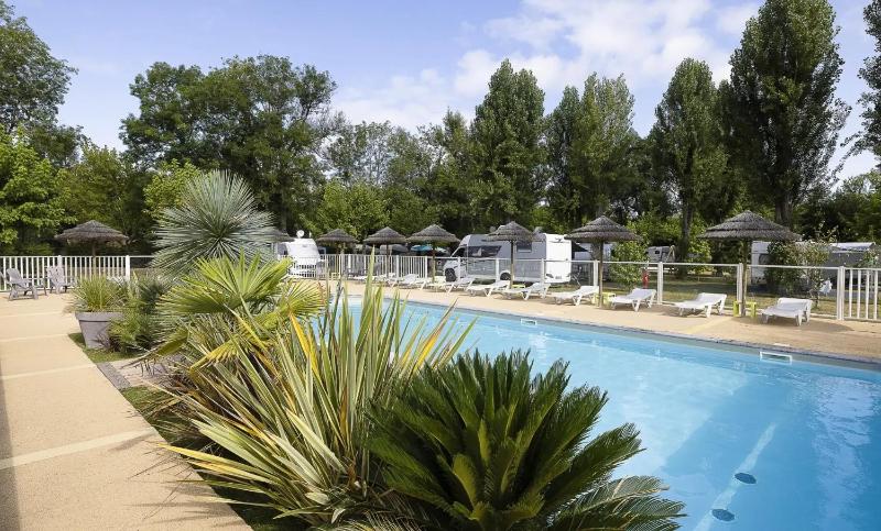 Camping 3 étoiles - Piscine - ccba0bd