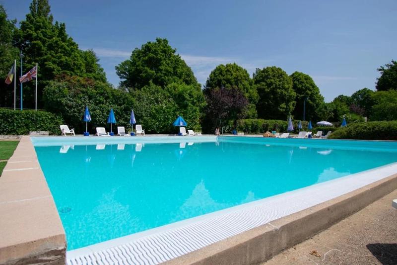 Camping 3 étoiles - Piscine - eeebdc