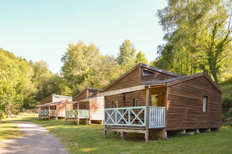 Camping 3 étoiles - Piscine - eehihe