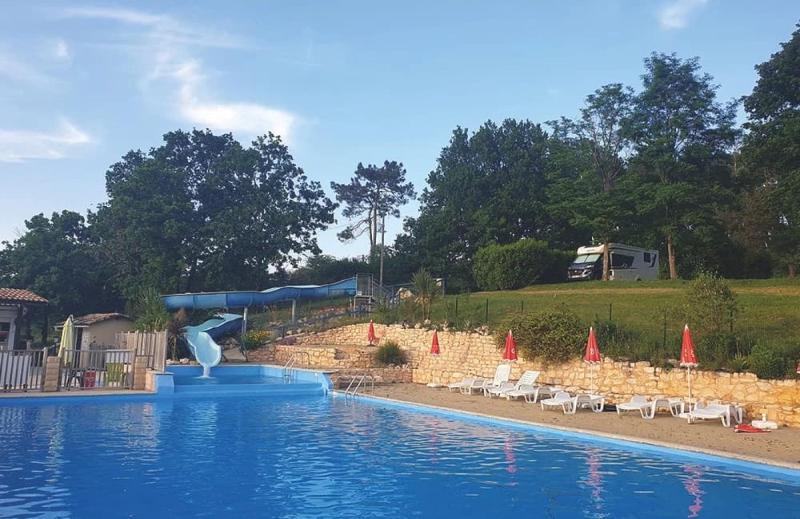 Camping 4 étoiles - Parc aquatique - eee0ic