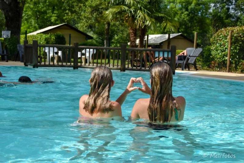 Camping 4 étoiles - Piscine - ccbabhc