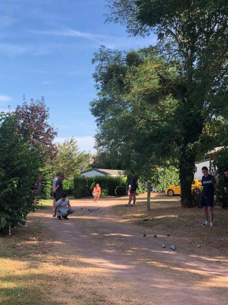 Camping Au Lac d'Hautibus