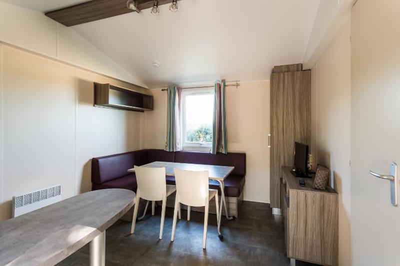 Camping Des Mimosas