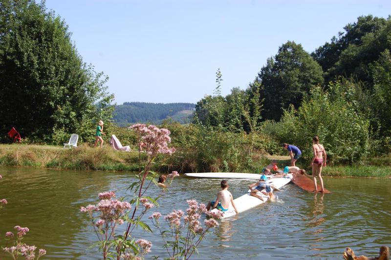 Camping La Foret du Morvan Caravan Joost