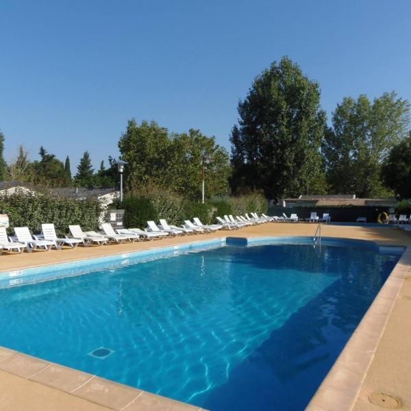 CAMPING LE NAVARRE ***