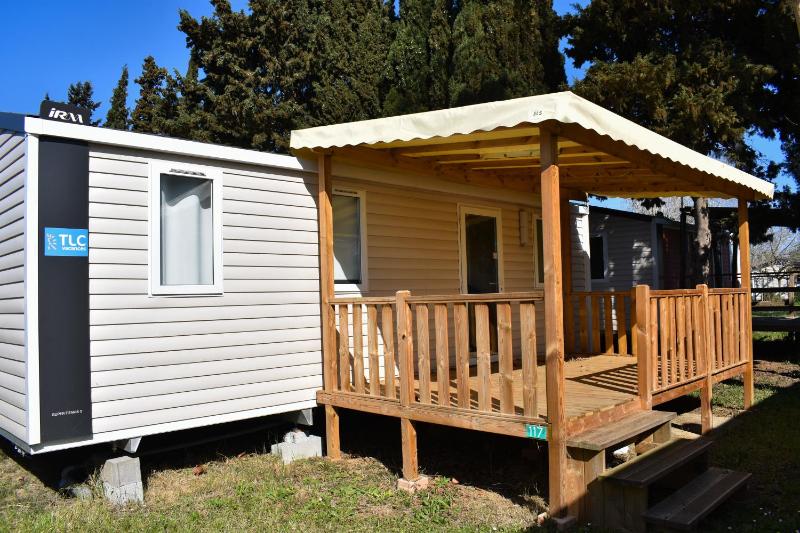 CAMPING LE NAVARRE ***