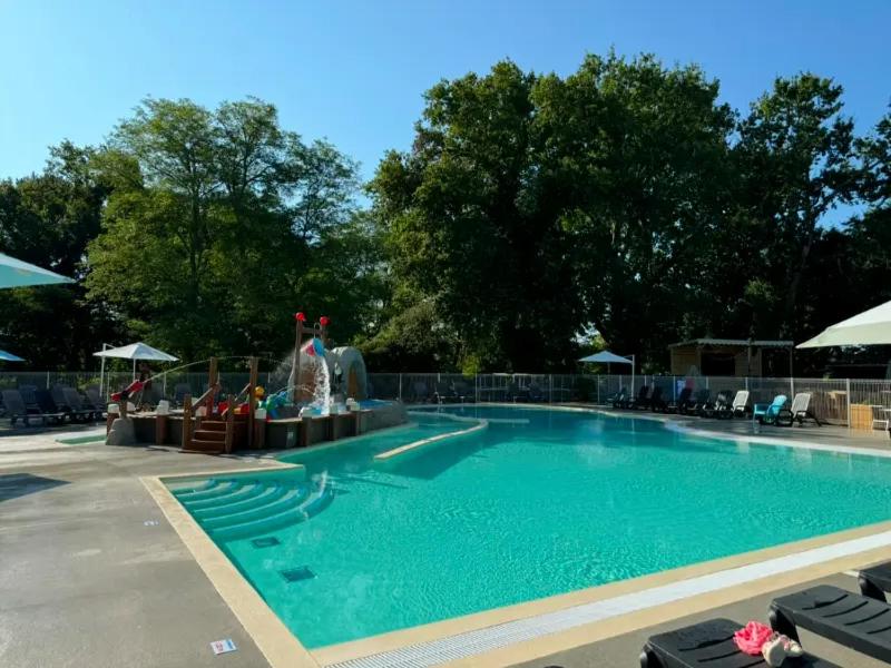 Camping Les Franquettes - Aquatique Vacances
