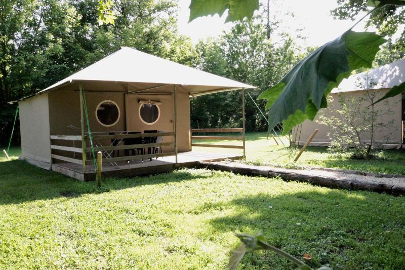 Camping L'îlot du Chail