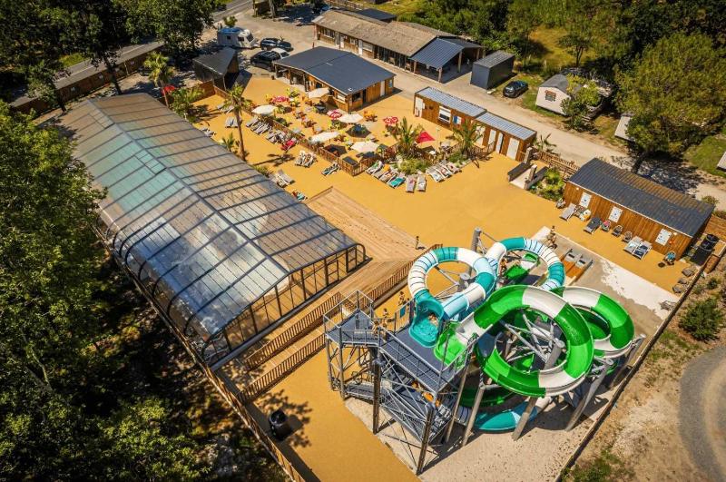 Camping - Piscine - ccaghc0