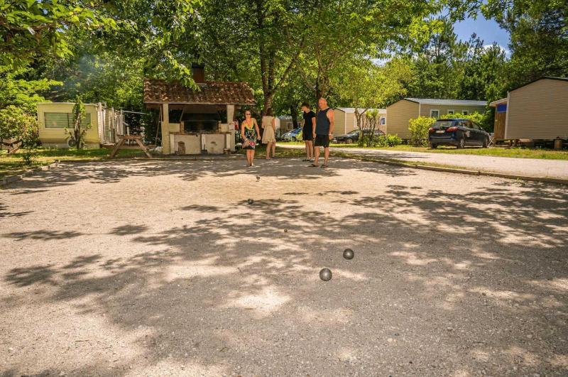 Camping - Piscine - ccaghc0