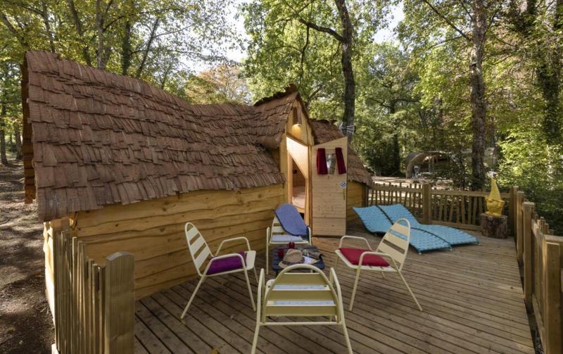 Camping USHUAÏA Villages Au Bois Joli