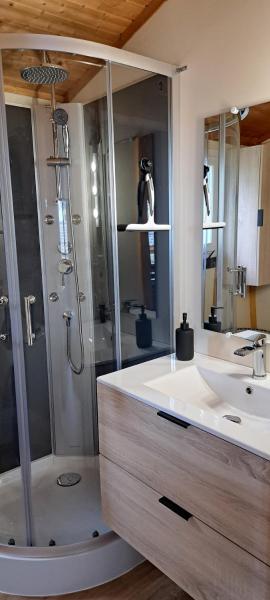CHALET 35m2 climatisé 2 chambres vue mer