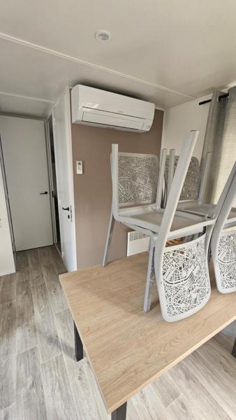 Charmant mobil-home premium 174