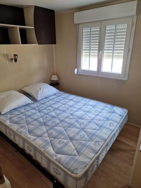 Grand Mobile home dans camping