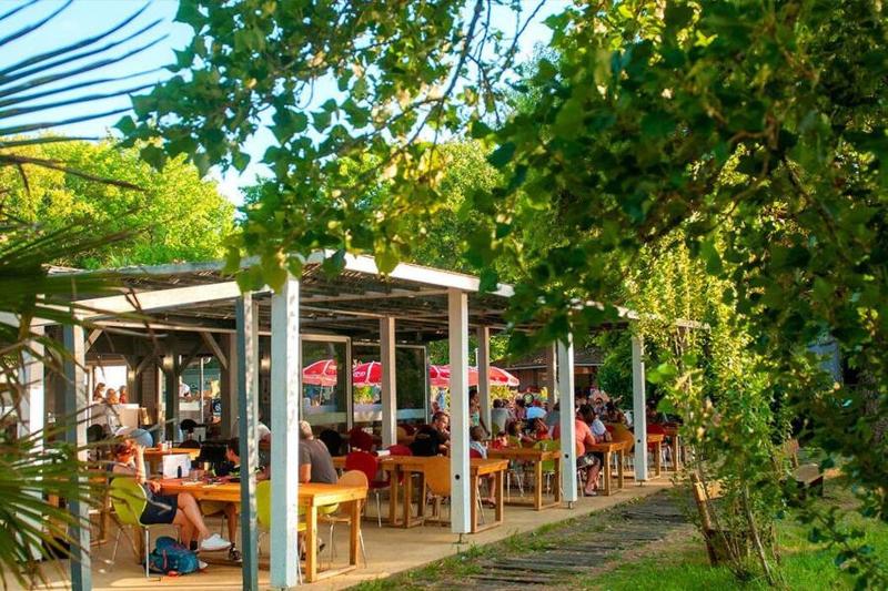 La cabane du lac