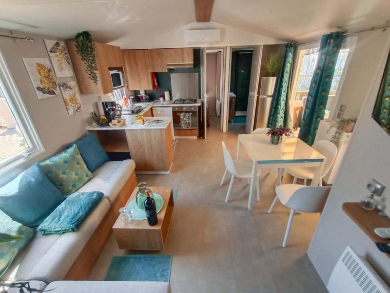 Le Lagon Rose nice bungalow Camping SIBLU le Mar Estang Canet-en-Roussilon, 2 rooms, 2 bathrooms, 2 TV, free WIFI, sheets & towels included, beach at 5 mn walk