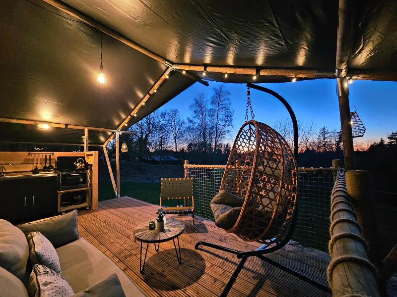 Lotus Belle Tipi at Le Ranch Camping et Glamping
