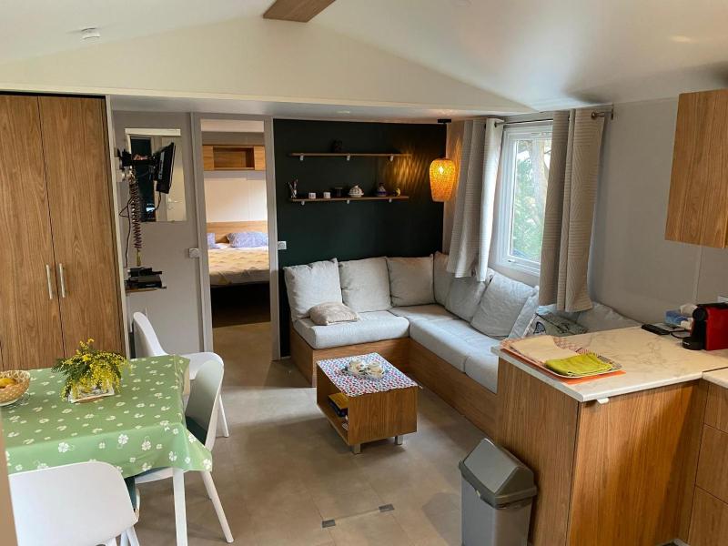 MH 084 MAGNIFIQUE 2ch et 2sdb dont suite parentale au calme dans camping 4étoiles