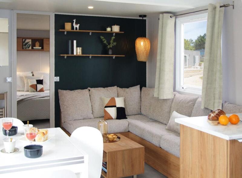 MH 084 MAGNIFIQUE 2ch et 2sdb dont suite parentale au calme dans camping 4étoiles